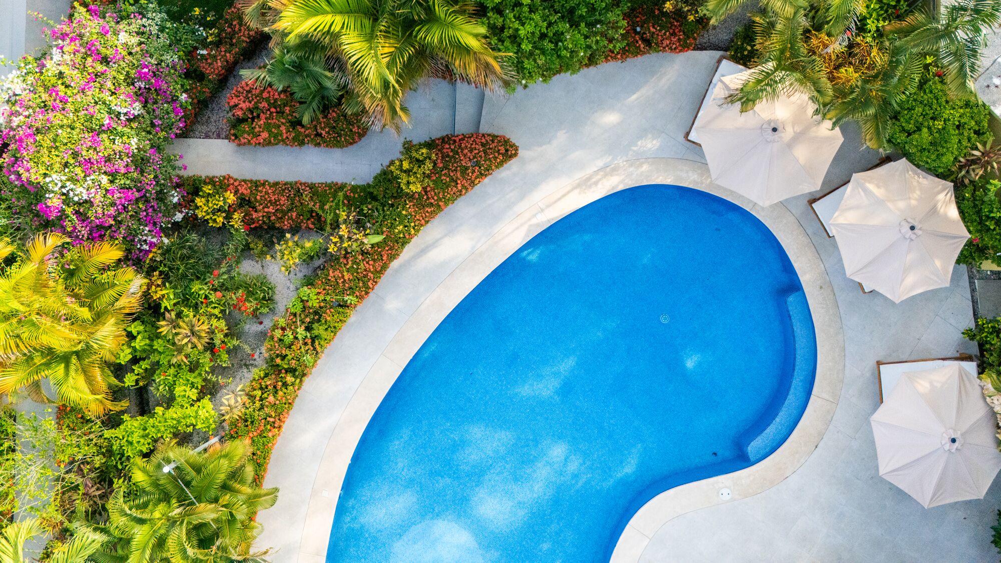 Meditation area and ocean access